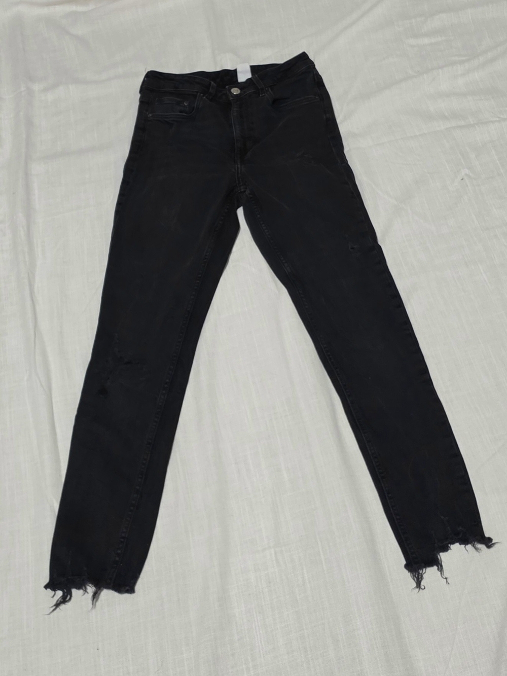 H&M &Denim Skinny Ankle Jeans Size 28 Black Distressed Raw Frayed Hem